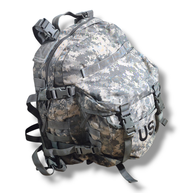 Camouflage backpack with 'US' logo on a white background