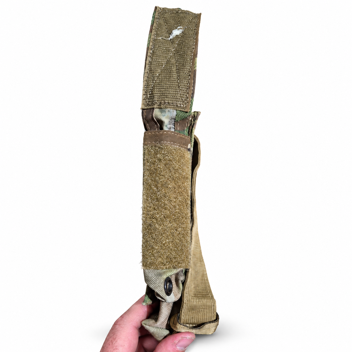 Side pocket and raised hook-and-loop flap on used Paraclete PCHC03D radio pouch
