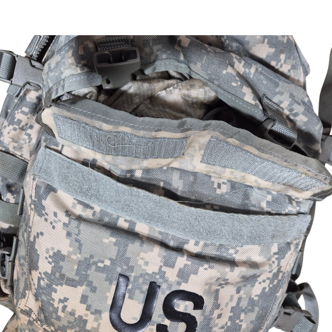 acu backpack us army kids Military Surplus MOLLE II 3-Day Assault Pack USGI Forest City Supply Internal Inventory Number M2AP71 US Military Army ACU MOLLE