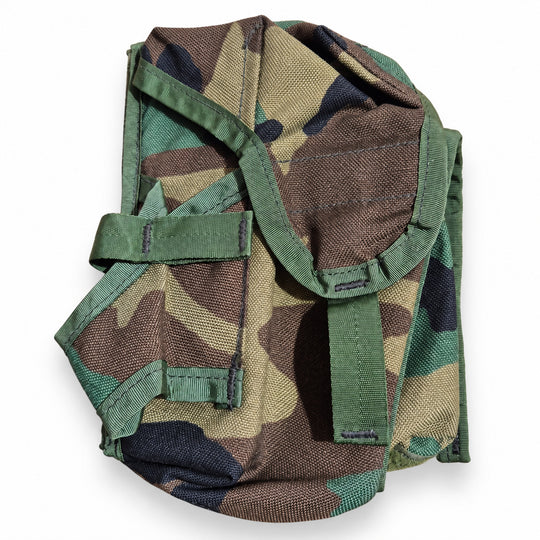 Safariland SPEAR ELCS woodland triple M4 magazine pouch, front view with flap and side pockets